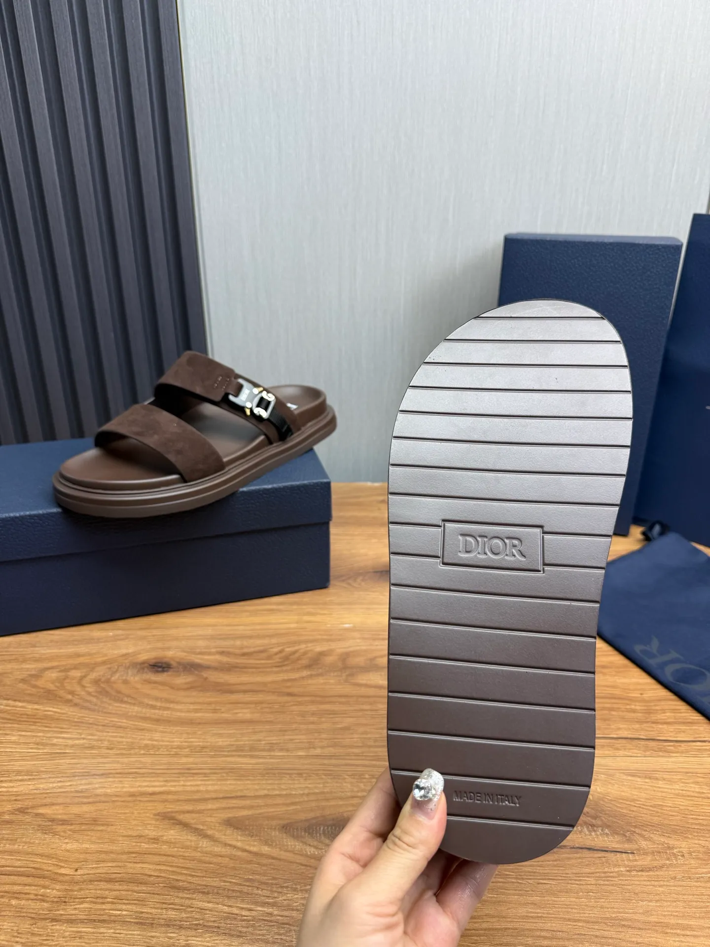 Men's shoes 300💰 Dior. Men's slippers🩴 Official website 1:1 production 38-45 size 45 46 🉑️Customized original material shipped✅